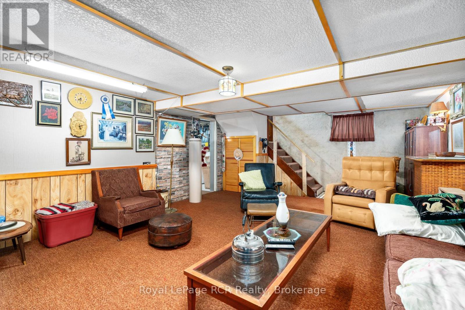 












57 ELORA STREET N

,
Minto,




Ontario
N0G1M0

