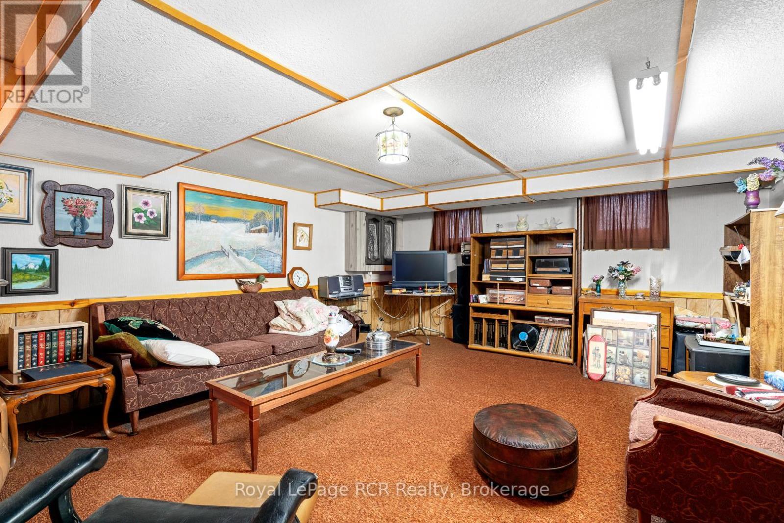 












57 ELORA STREET N

,
Minto,




Ontario
N0G1M0

