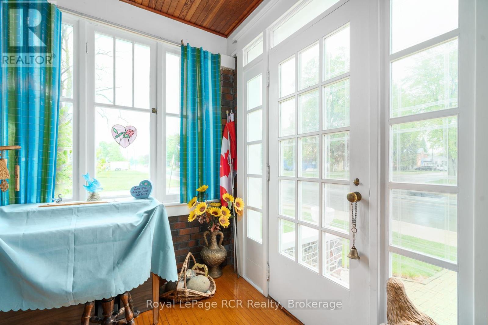 












57 ELORA STREET N

,
Minto,




Ontario
N0G1M0

