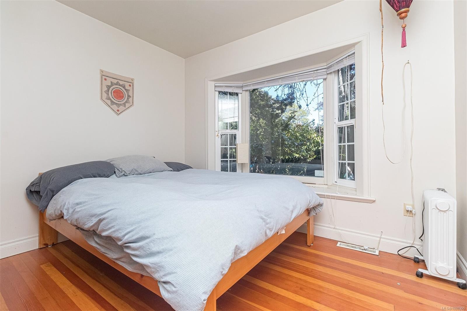 









971


Wilmer

St,
Victoria,




BC
V8S 4B8

