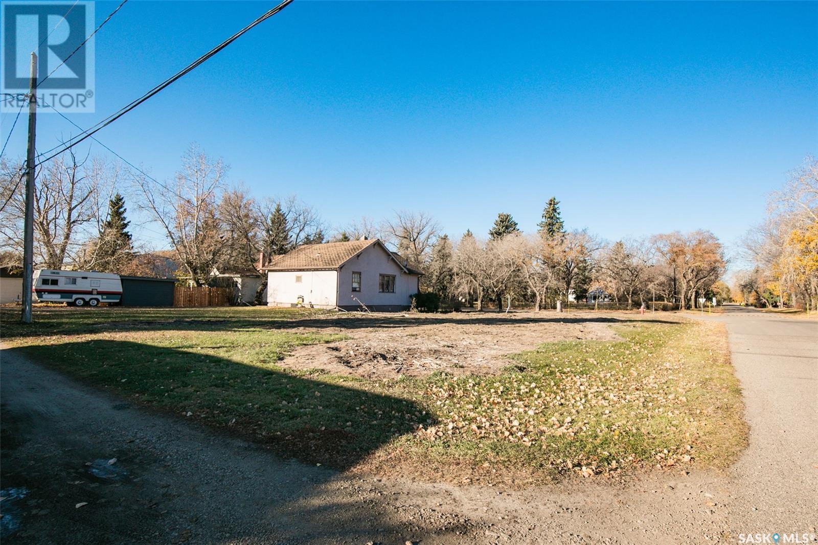 












204 Chipman STREET

,
Luseland,







Saskatchewan
S0L2A0

