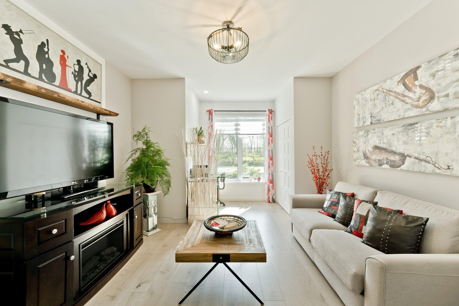 









2


Rue Pauline-Gosselin

,
Dudswell,




QC
J1B1G0

