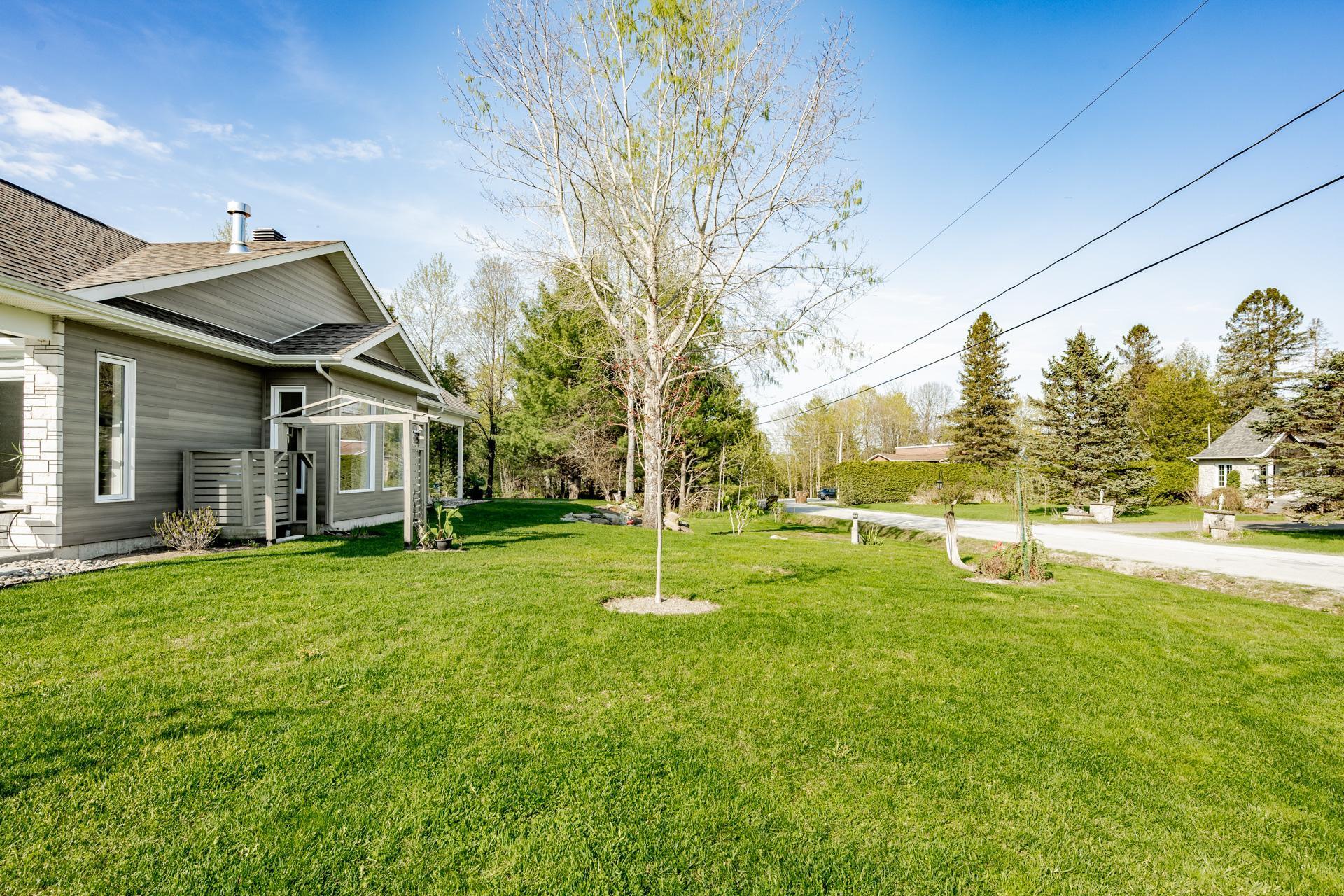 









2


Rue Pauline-Gosselin

,
Dudswell,




QC
J1B1G0

