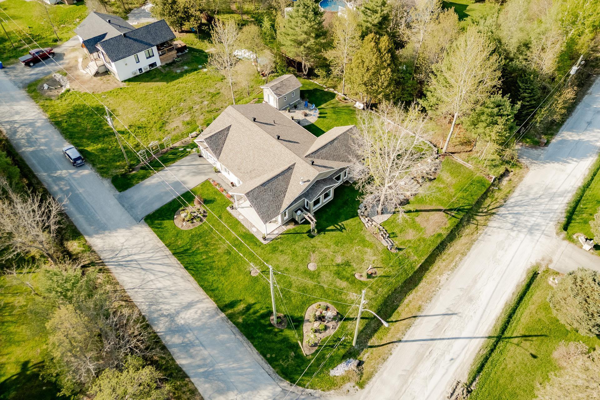 









2


Rue Pauline-Gosselin

,
Dudswell,




QC
J1B1G0

