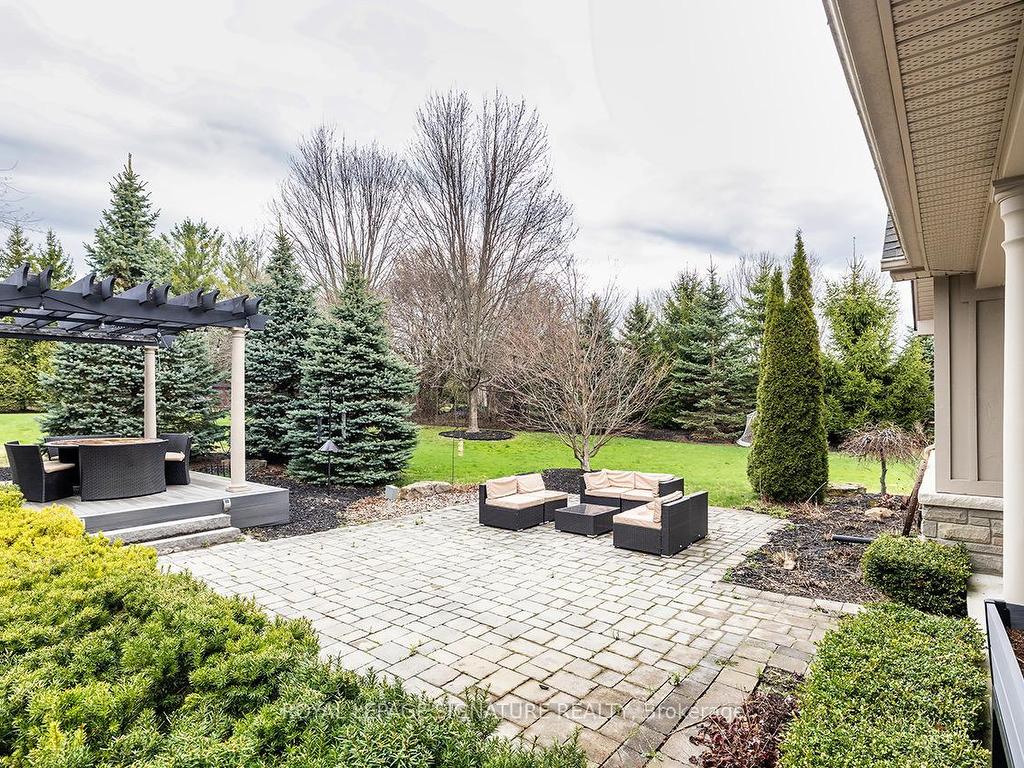 









14


Richard Butler

Drive,
Whitby,




ON
L0B 1A0

