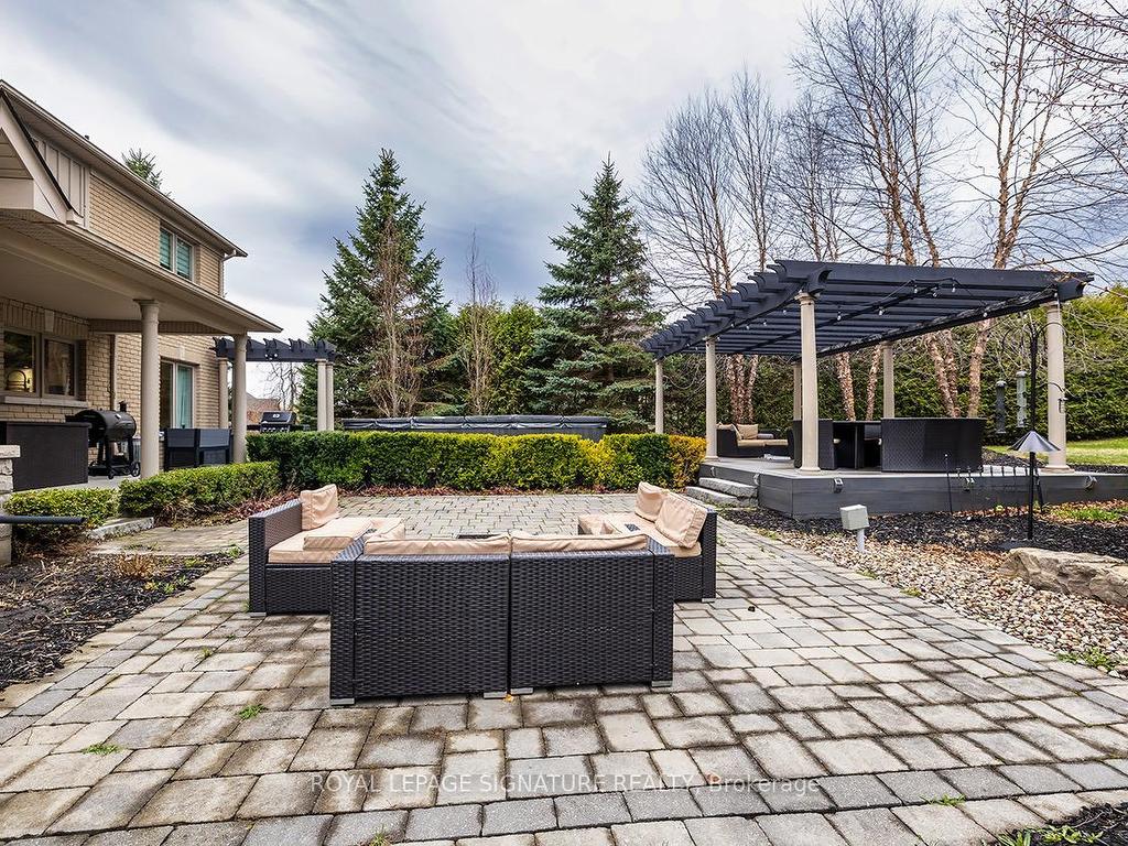 









14


Richard Butler

Drive,
Whitby,




ON
L0B 1A0

