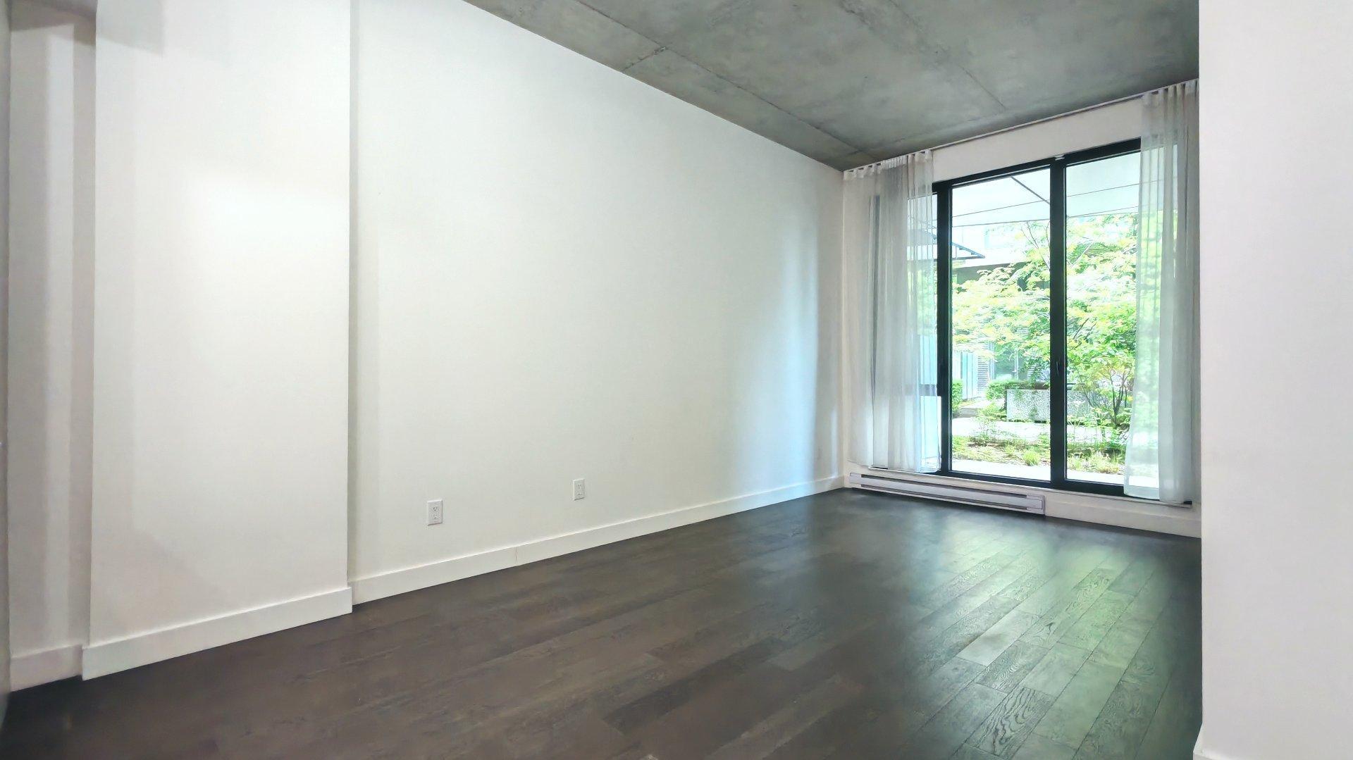 









1550


Rue des Bassins

, 126,
Montréal (Le Sud-Ouest),




QC
H3C0W5

