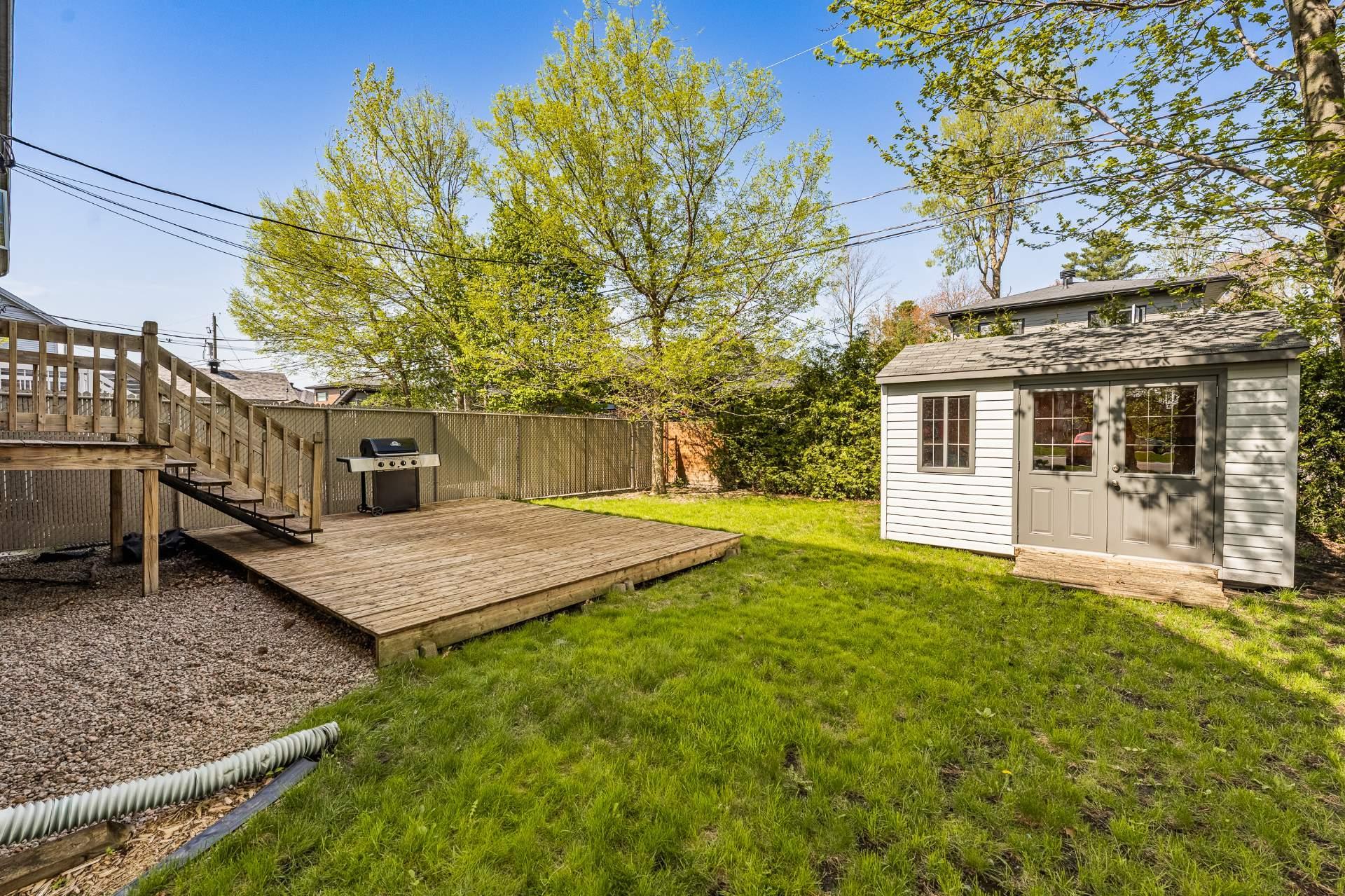 









2150


Av. Jean-Noël-Dion

,
Saint-Hyacinthe,




QC
J2S0G8

