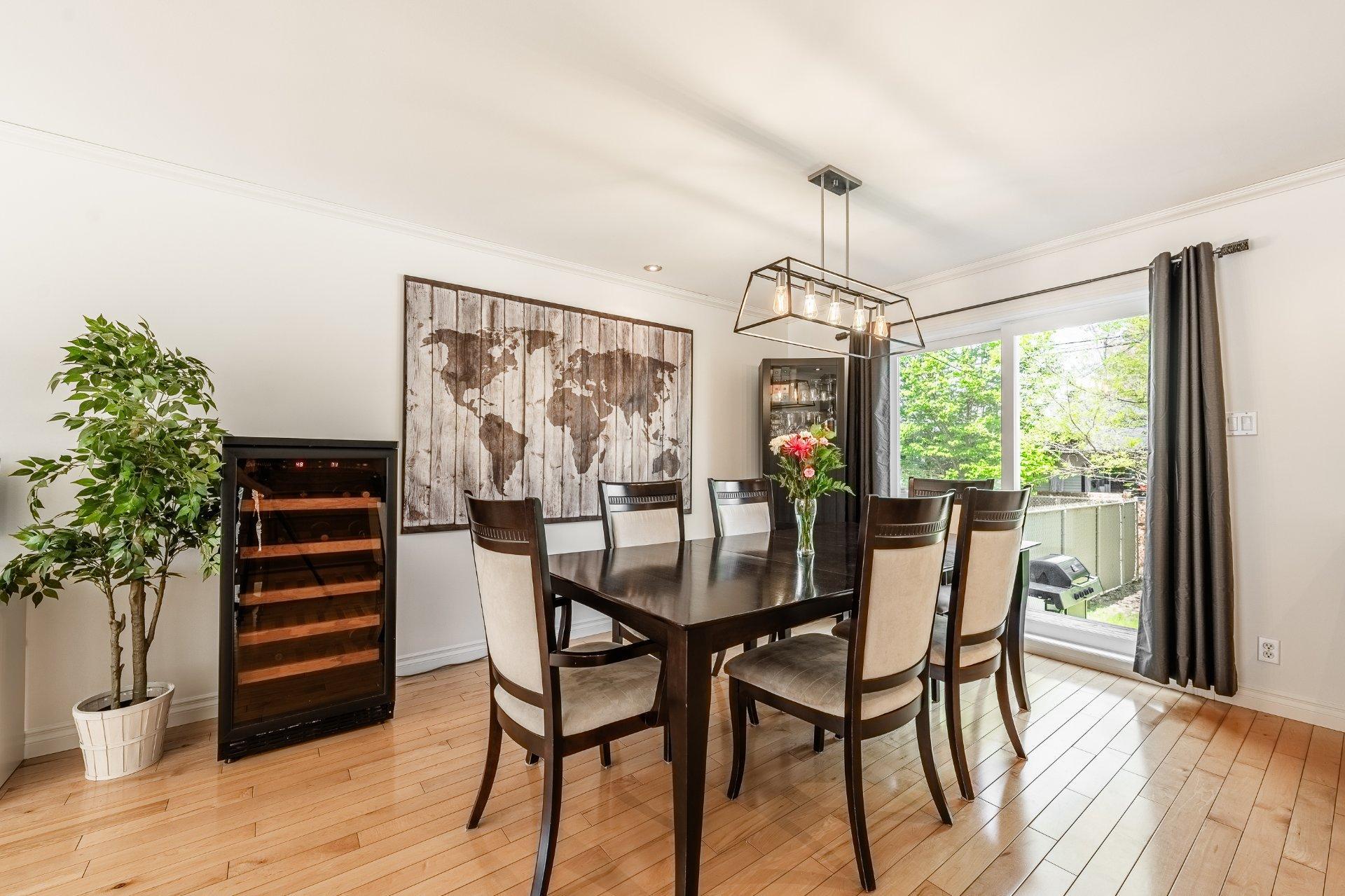 









2150


Av. Jean-Noël-Dion

,
Saint-Hyacinthe,




QC
J2S0G8

