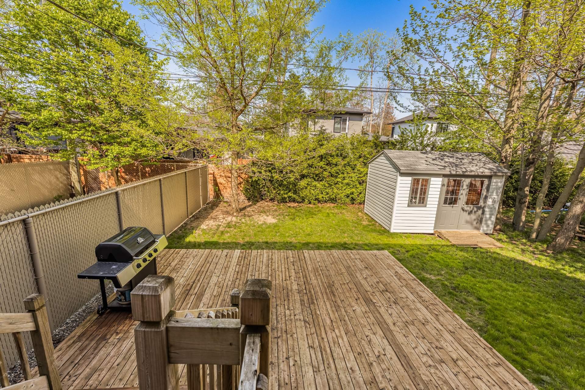 









2150


Av. Jean-Noël-Dion

,
Saint-Hyacinthe,




QC
J2S0G8

