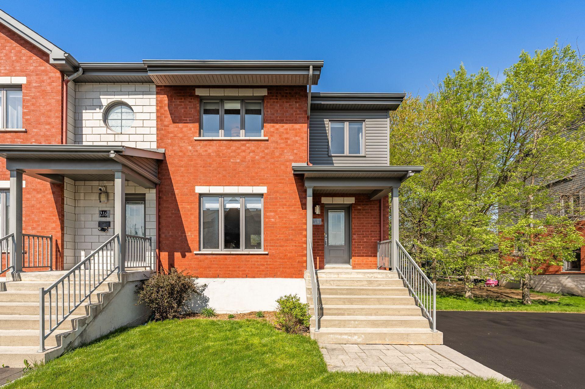 









2150


Av. Jean-Noël-Dion

,
Saint-Hyacinthe,




QC
J2S0G8

