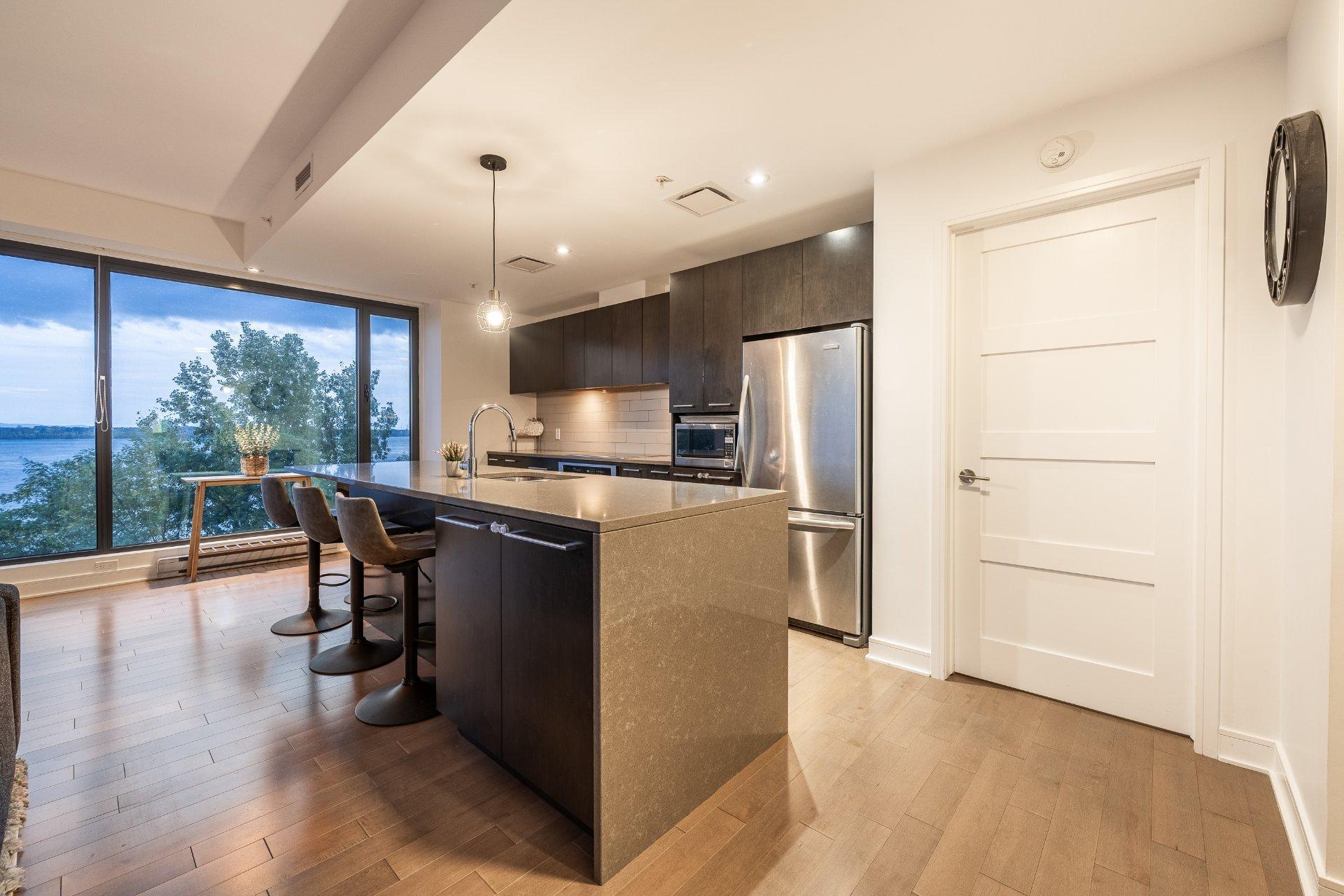 









299


Rue de la Rotonde

, 501,
Montréal (Verdun/Île-des-Soeurs),




QC
H3E0C6

