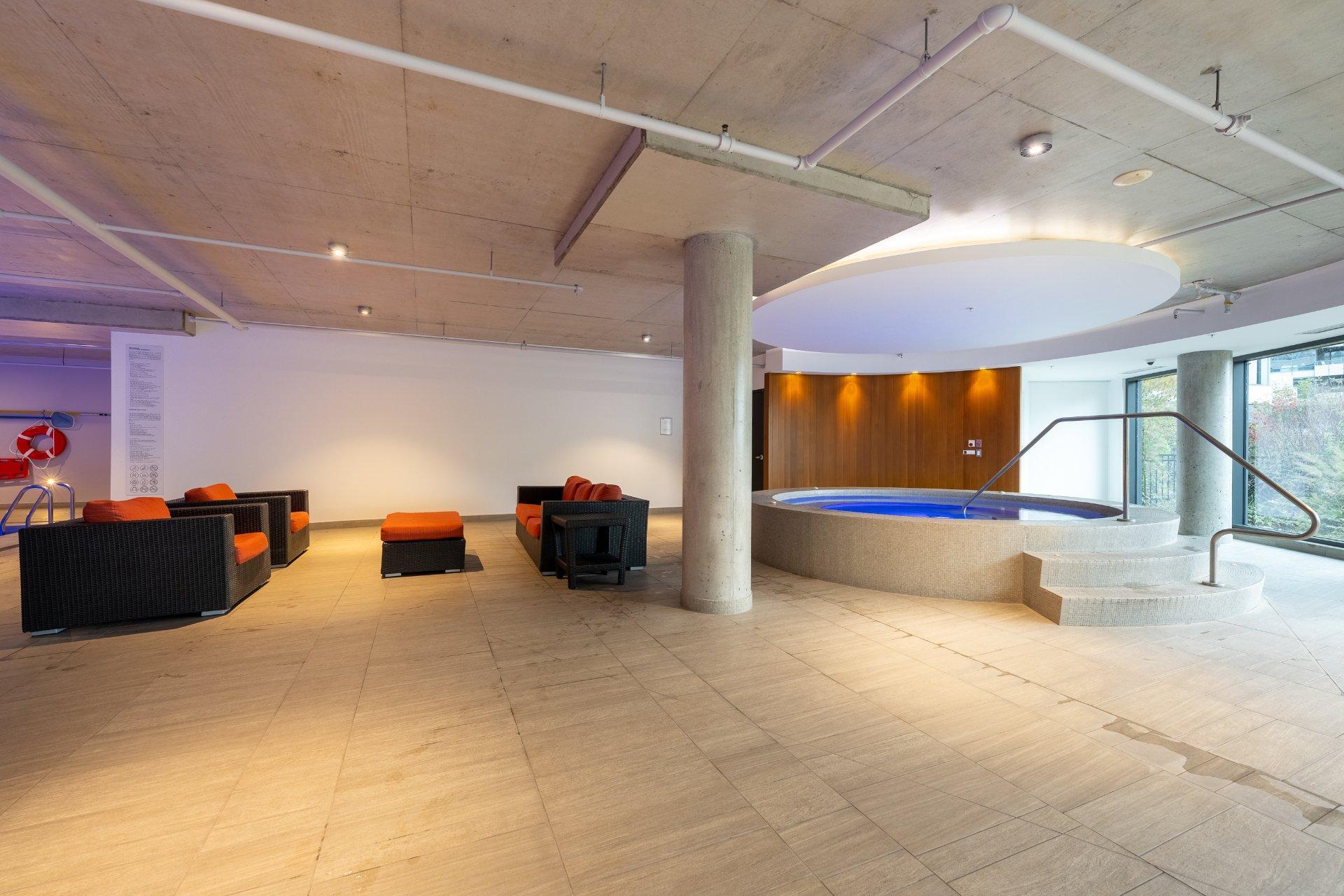 









299


Rue de la Rotonde

, 501,
Montréal (Verdun/Île-des-Soeurs),




QC
H3E0C6

