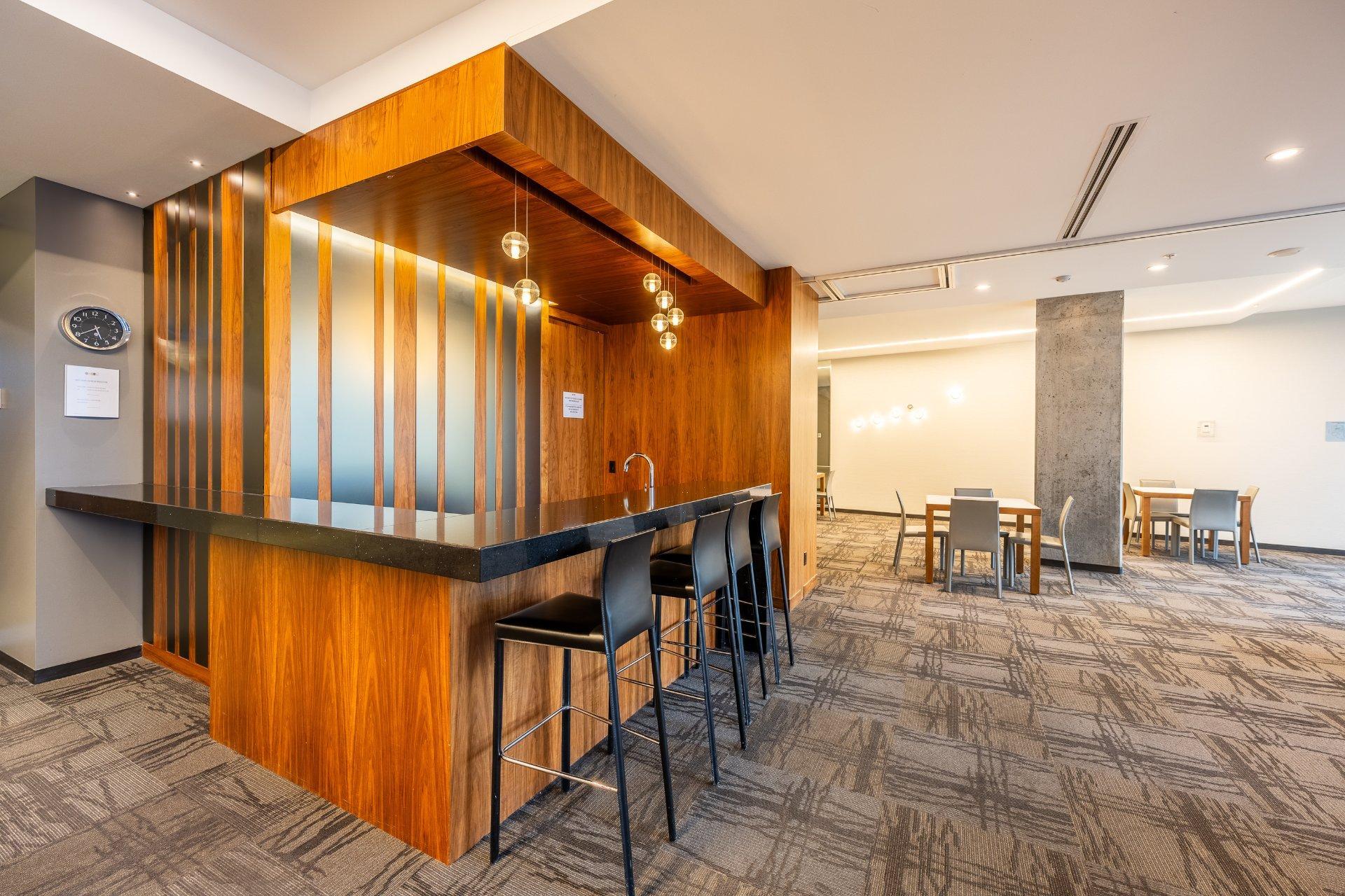 









299


Rue de la Rotonde

, 501,
Montréal (Verdun/Île-des-Soeurs),




QC
H3E0C6

