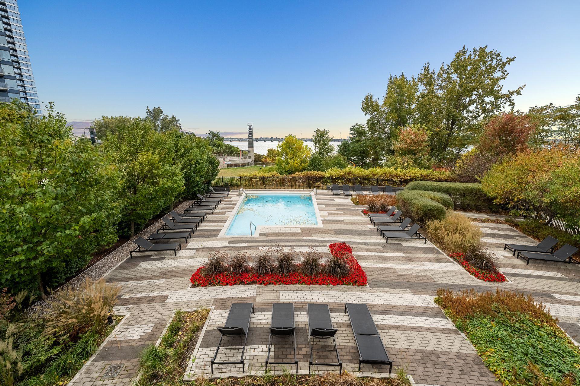 









299


Rue de la Rotonde

, 501,
Montréal (Verdun/Île-des-Soeurs),




QC
H3E0C6

