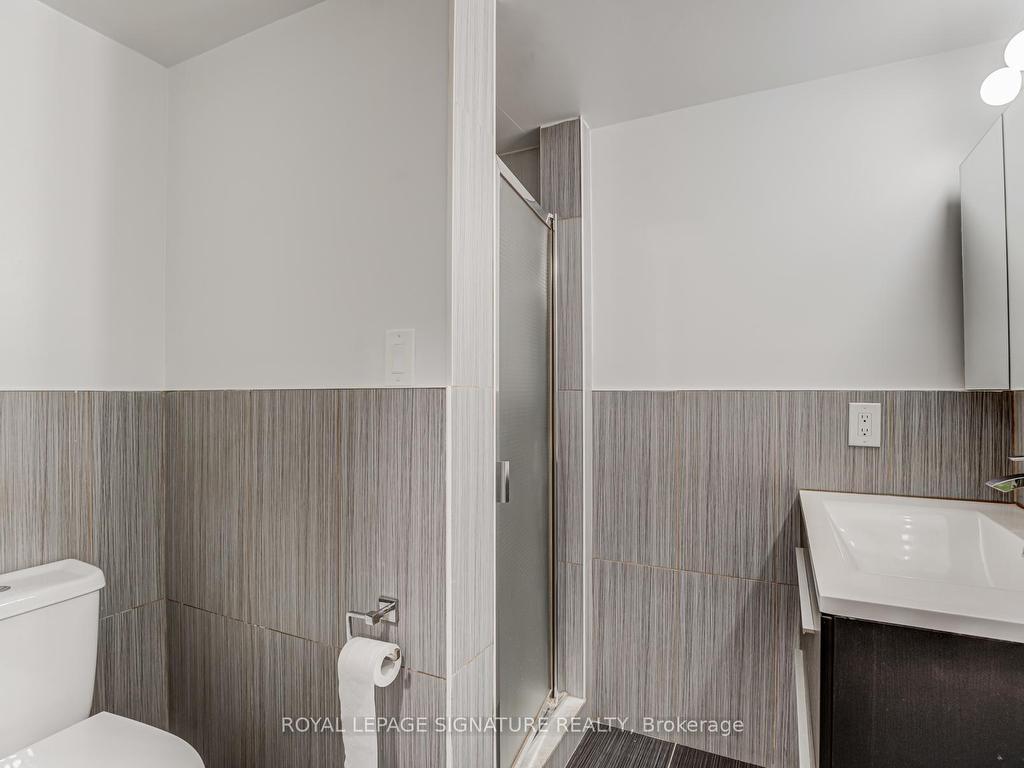 









391


Targa

Road, Lower,
Mississauga,




ON
L5A 1S7

