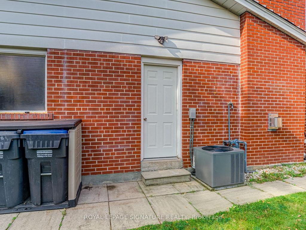 









391


Targa

Road, Lower,
Mississauga,




ON
L5A 1S7

