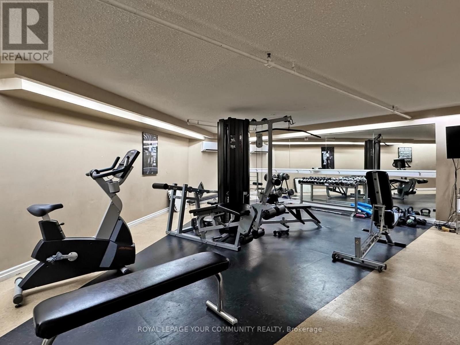 












1611 - 61 MARKBROOK LANE

,
Toronto,




Ontario
M9V5E7

