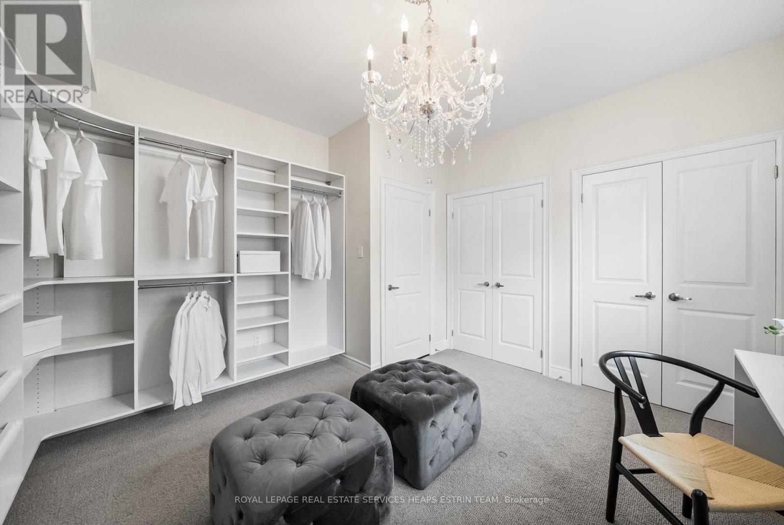 












208A MERTON STREET

,
Toronto,




Ontario
M4S1A1

