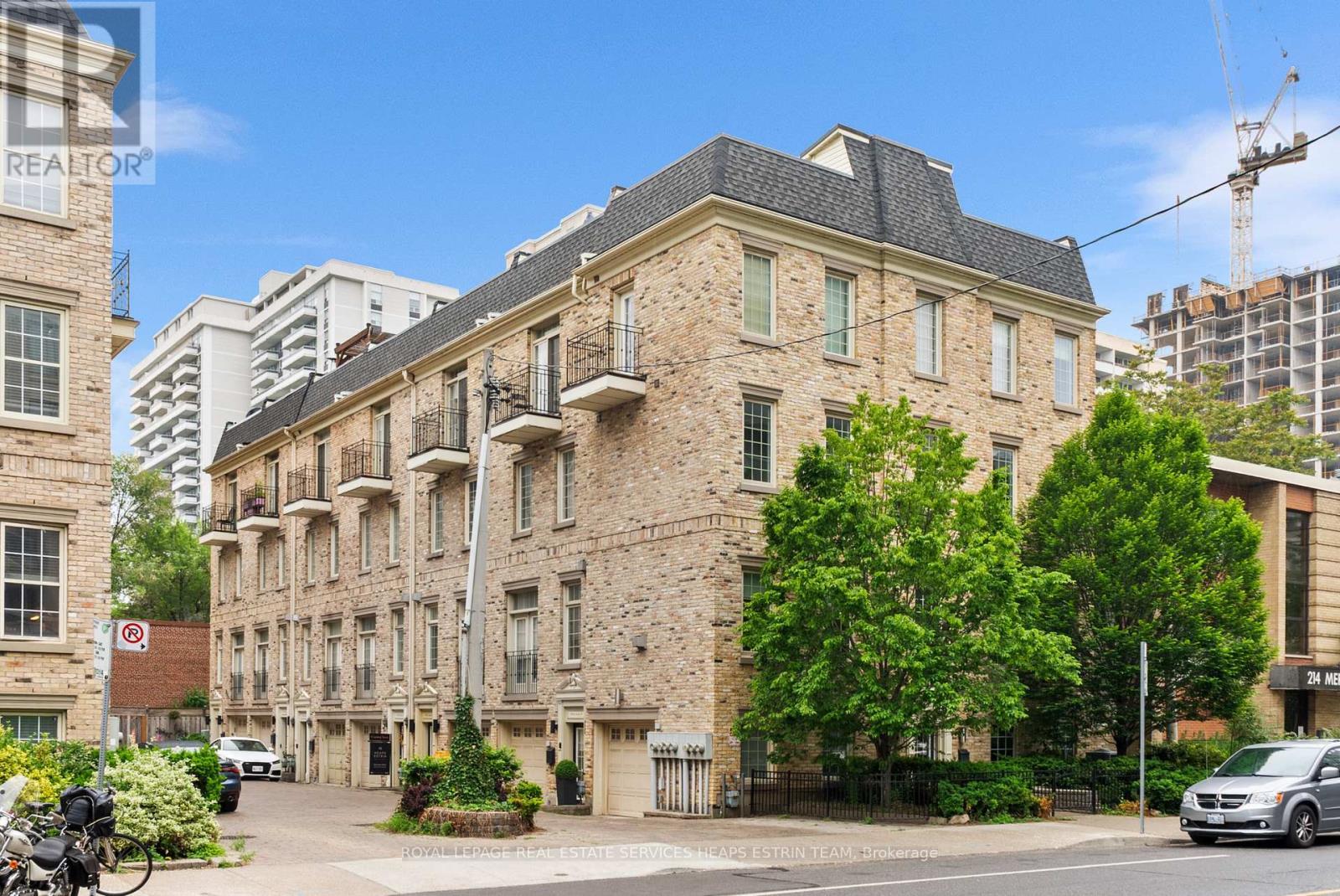 












208A MERTON STREET

,
Toronto,




Ontario
M4S1A1

