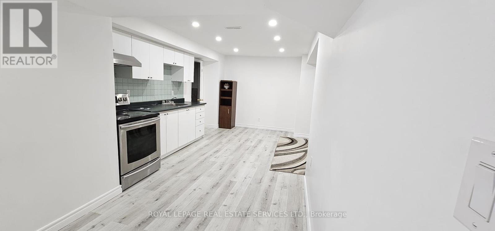












BSMT - 1583 DELLBROOK AVENUE

,
Pickering,




Ontario
L1X2N2

