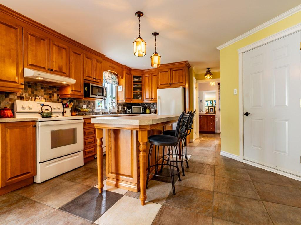 









1460


Rue René-Gagnier

,
Trois-Rivières,




QC
G9C0A5

