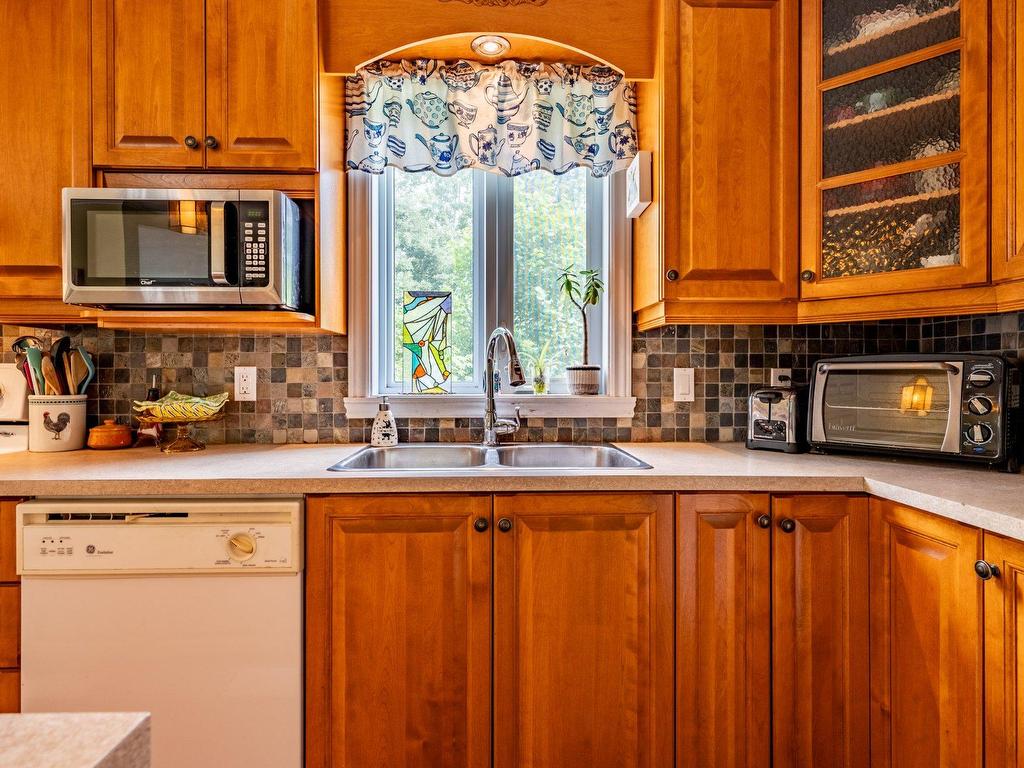 









1460


Rue René-Gagnier

,
Trois-Rivières,




QC
G9C0A5

