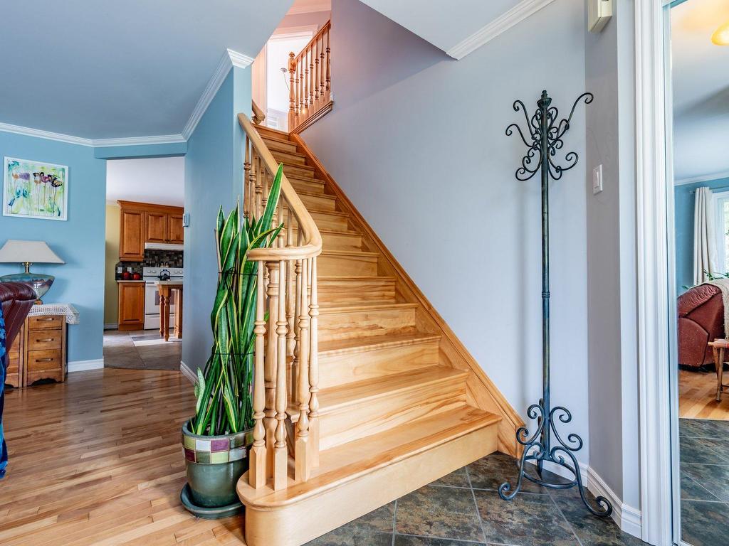 









1460


Rue René-Gagnier

,
Trois-Rivières,




QC
G9C0A5

