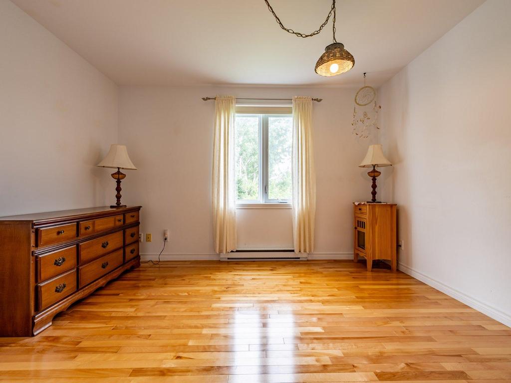 









1460


Rue René-Gagnier

,
Trois-Rivières,




QC
G9C0A5

