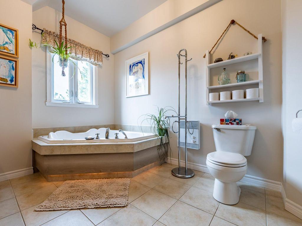 









1460


Rue René-Gagnier

,
Trois-Rivières,




QC
G9C0A5

