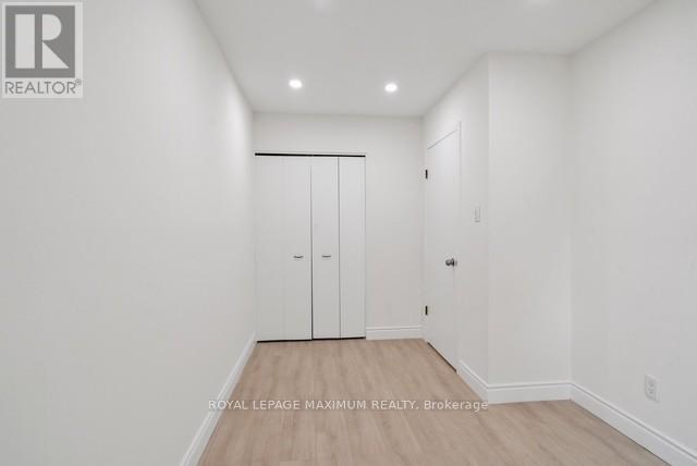 












231 A CEDARBRAE AVENUE

,
Waterloo,




Ontario
N2L4S6

