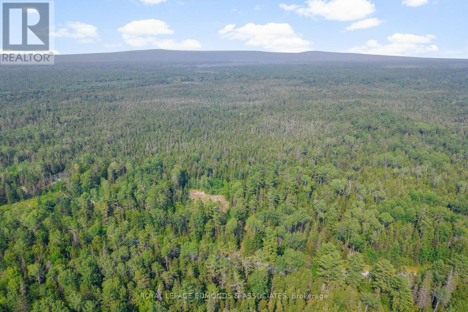 












1034 RAPID ROAD

,
Whitewater Region,







Ontario
K0J2L0


