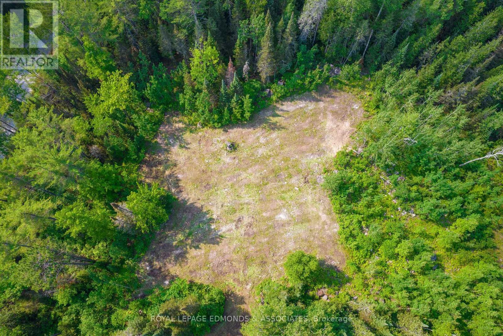 












1034 RAPID ROAD

,
Whitewater Region,







Ontario
K0J2L0

