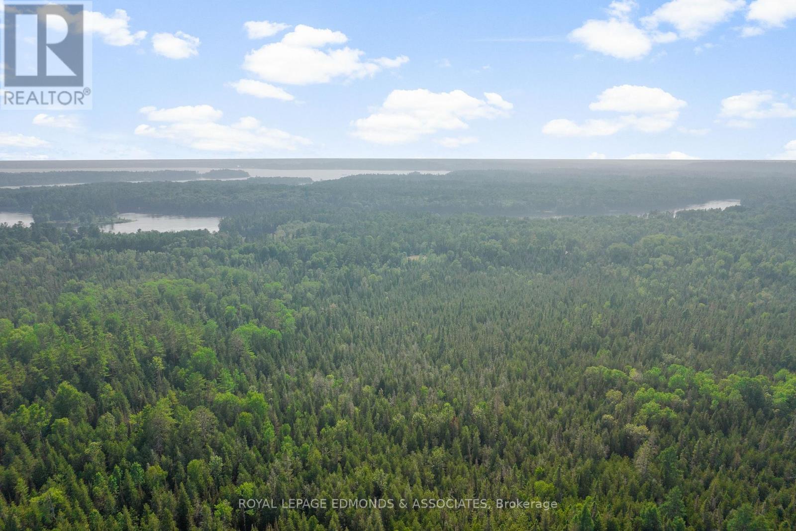 












1034 RAPID ROAD

,
Whitewater Region,







Ontario
K0J2L0


