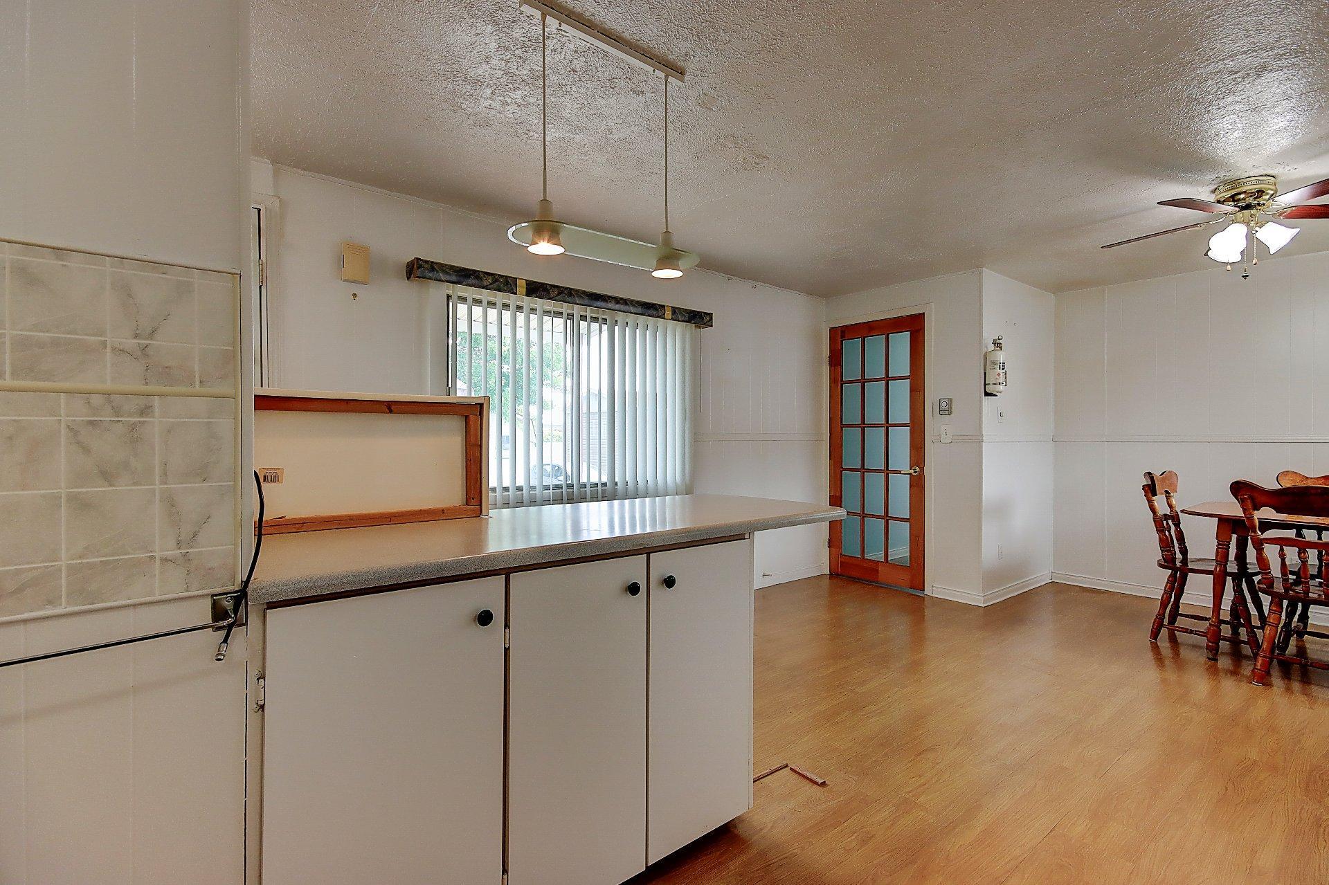 









3950


Boul. Sir-Wilfrid-Laurier

, 580,
Longueuil (Saint-Hubert),




QC
J3Y5Y9

