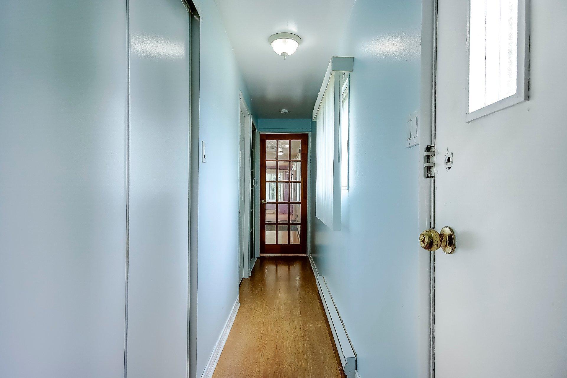 









3950


Boul. Sir-Wilfrid-Laurier

, 580,
Longueuil (Saint-Hubert),




QC
J3Y5Y9


