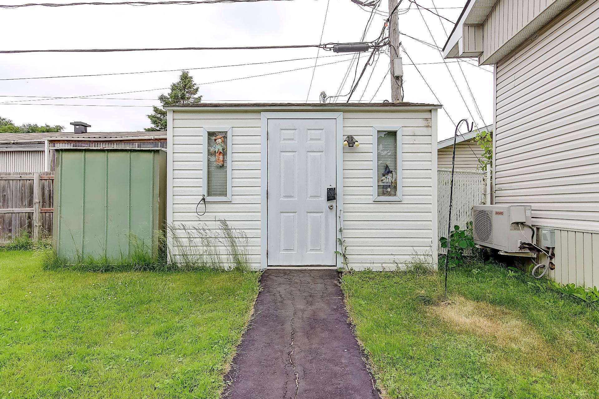 









3950


Boul. Sir-Wilfrid-Laurier

, 580,
Longueuil (Saint-Hubert),




QC
J3Y5Y9

