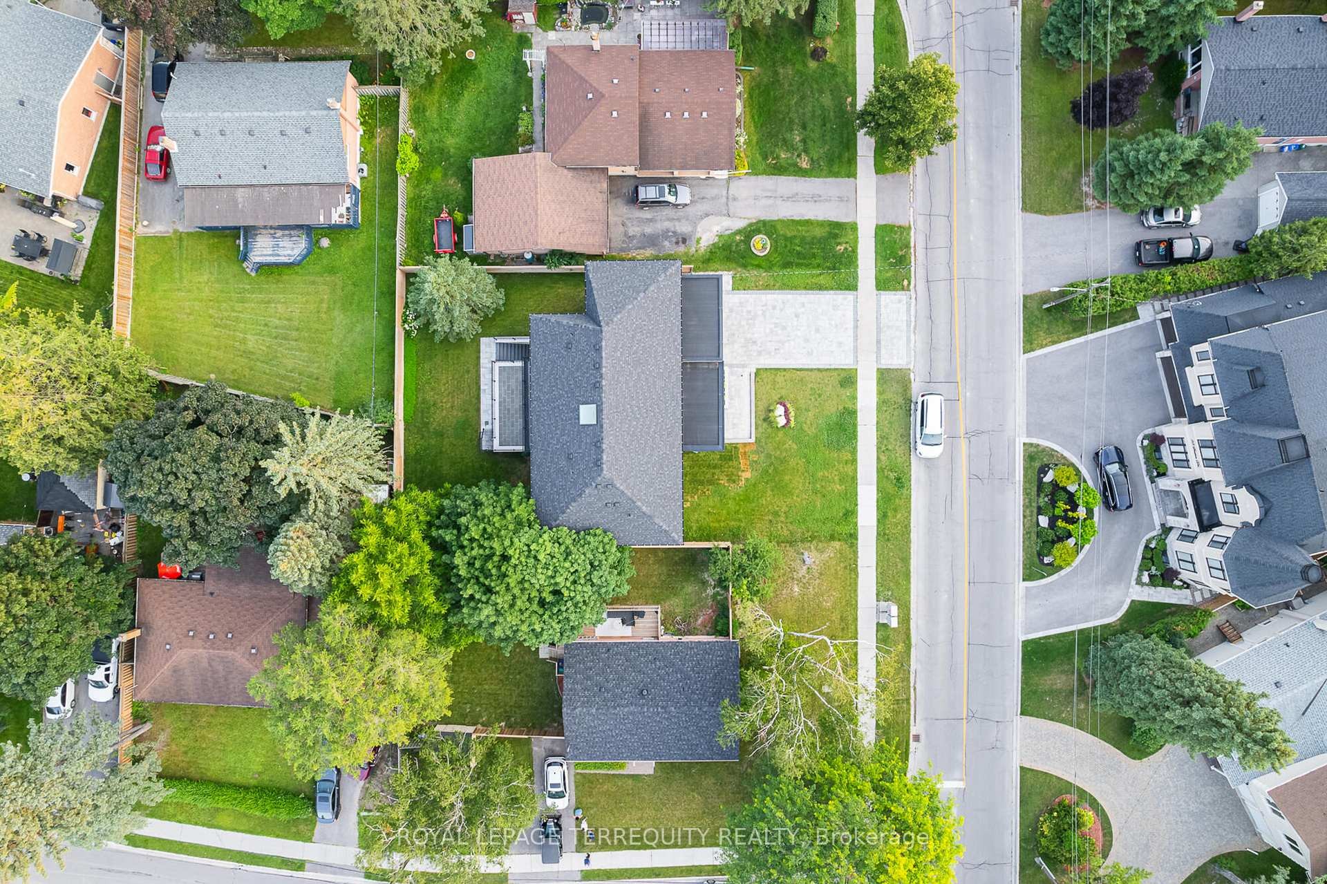 









45


Seaton

Drive,
Aurora,




ON
L4G 2K2

