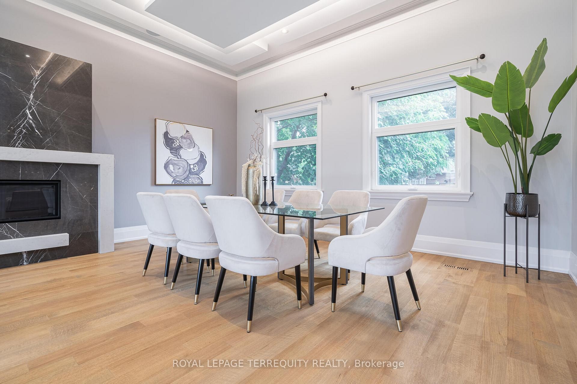 









45


Seaton

Drive,
Aurora,




ON
L4G 2K2

