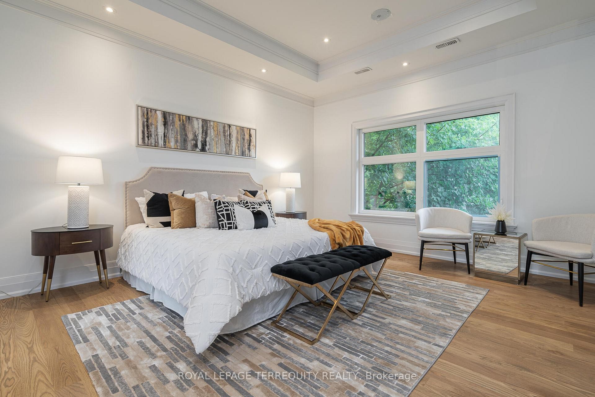 









45


Seaton

Drive,
Aurora,




ON
L4G 2K2

