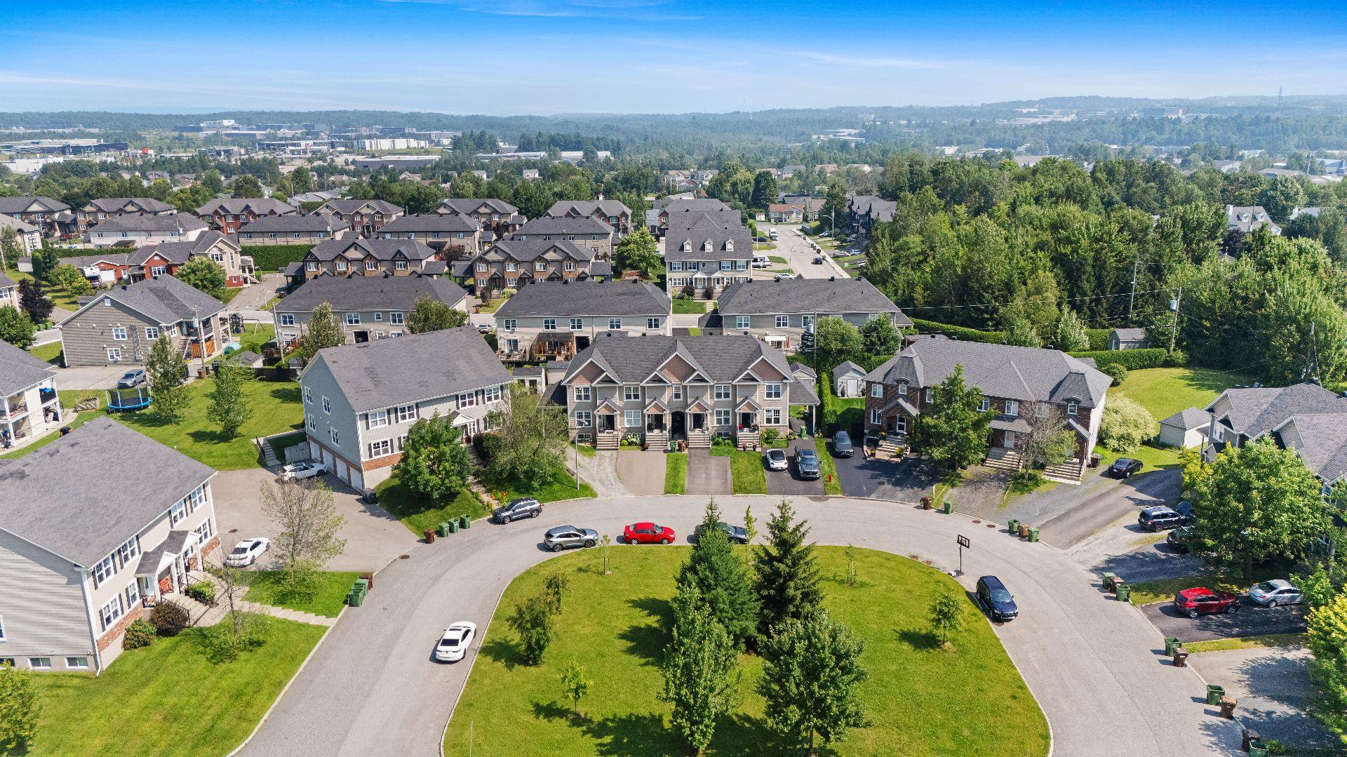 









1321


Rue Marcel-Marcotte

,
Sherbrooke (Brompton/Rock Forest/Saint-Élie/Deauville),




QC
J1N0S3

