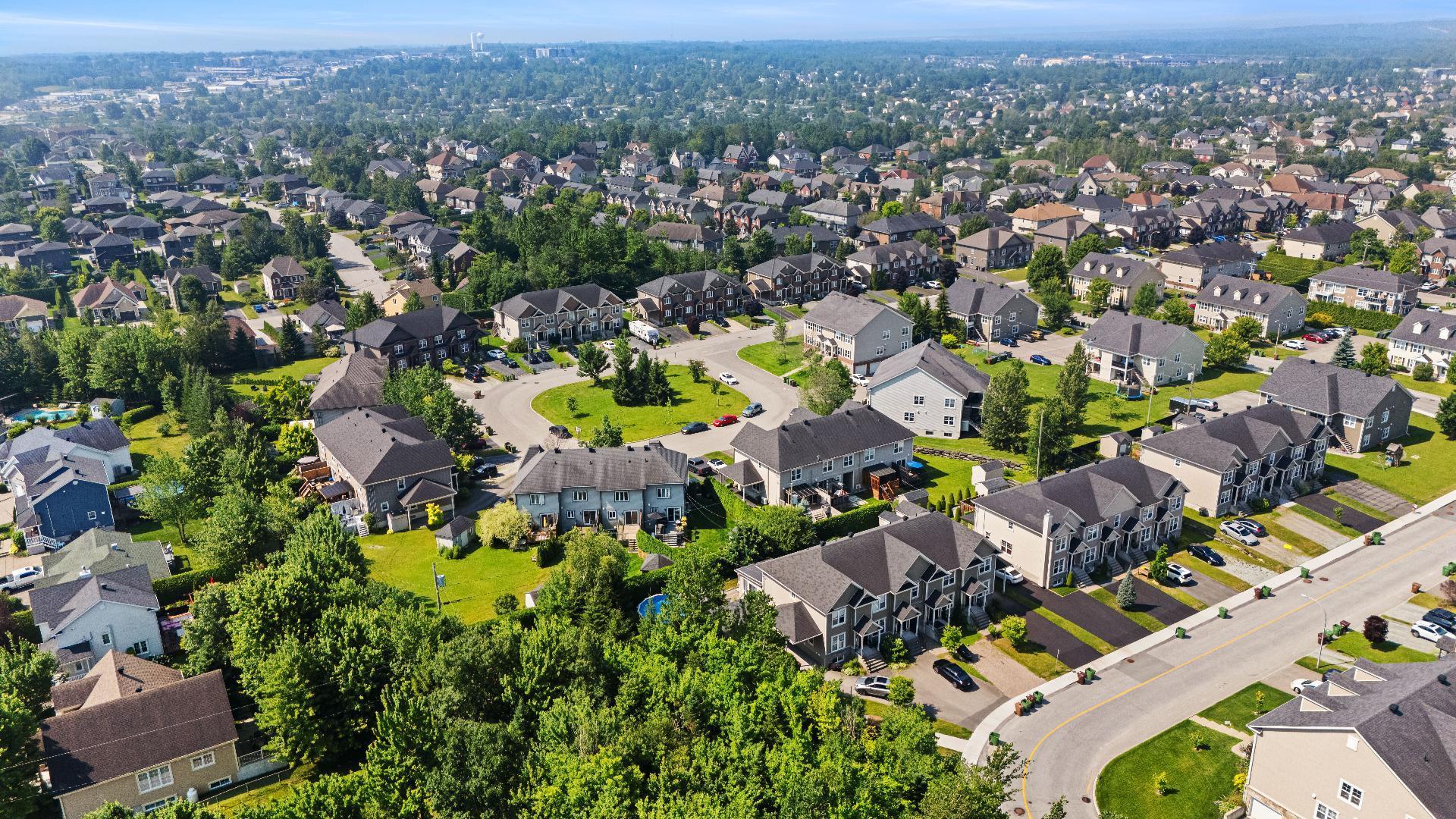 









1321


Rue Marcel-Marcotte

,
Sherbrooke (Brompton/Rock Forest/Saint-Élie/Deauville),




QC
J1N0S3

