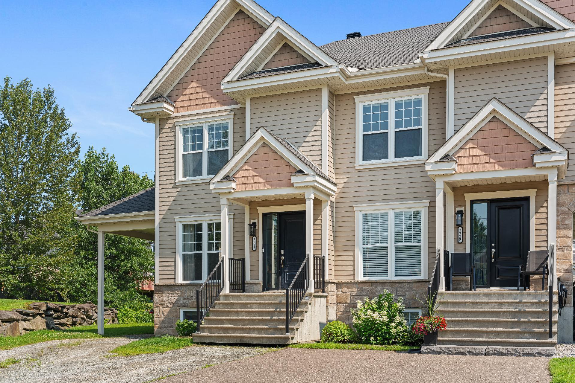 









1321


Rue Marcel-Marcotte

,
Sherbrooke (Brompton/Rock Forest/Saint-Élie/Deauville),




QC
J1N0S3

