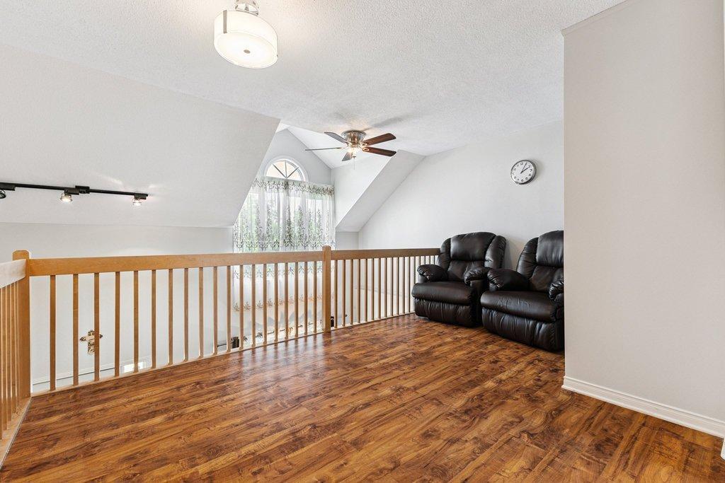 









392


Rue Ernest-Gaboury

,
Gatineau (Gatineau),




QC
J8V2S5

