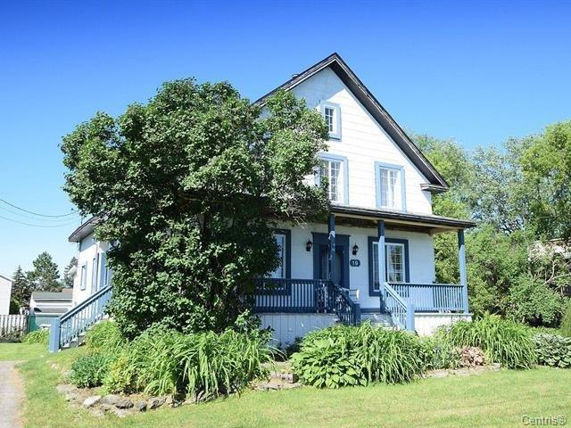









19


1re Avenue

,
L'Épiphanie,




QC
J5X3P7

