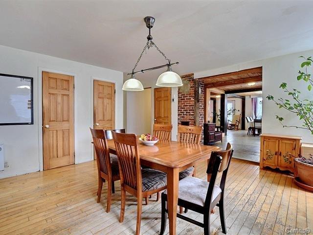 









19


1re Avenue

,
L'Épiphanie,




QC
J5X3P7

