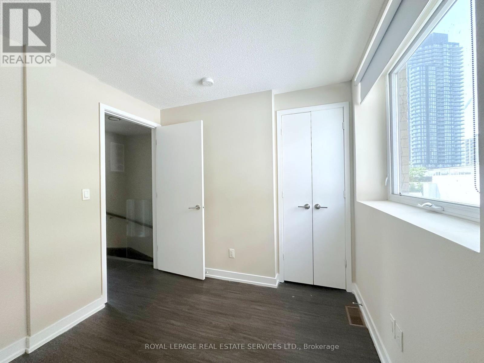 












286 BLEECKER STREET

,
Toronto,




Ontario
M4X1K7


