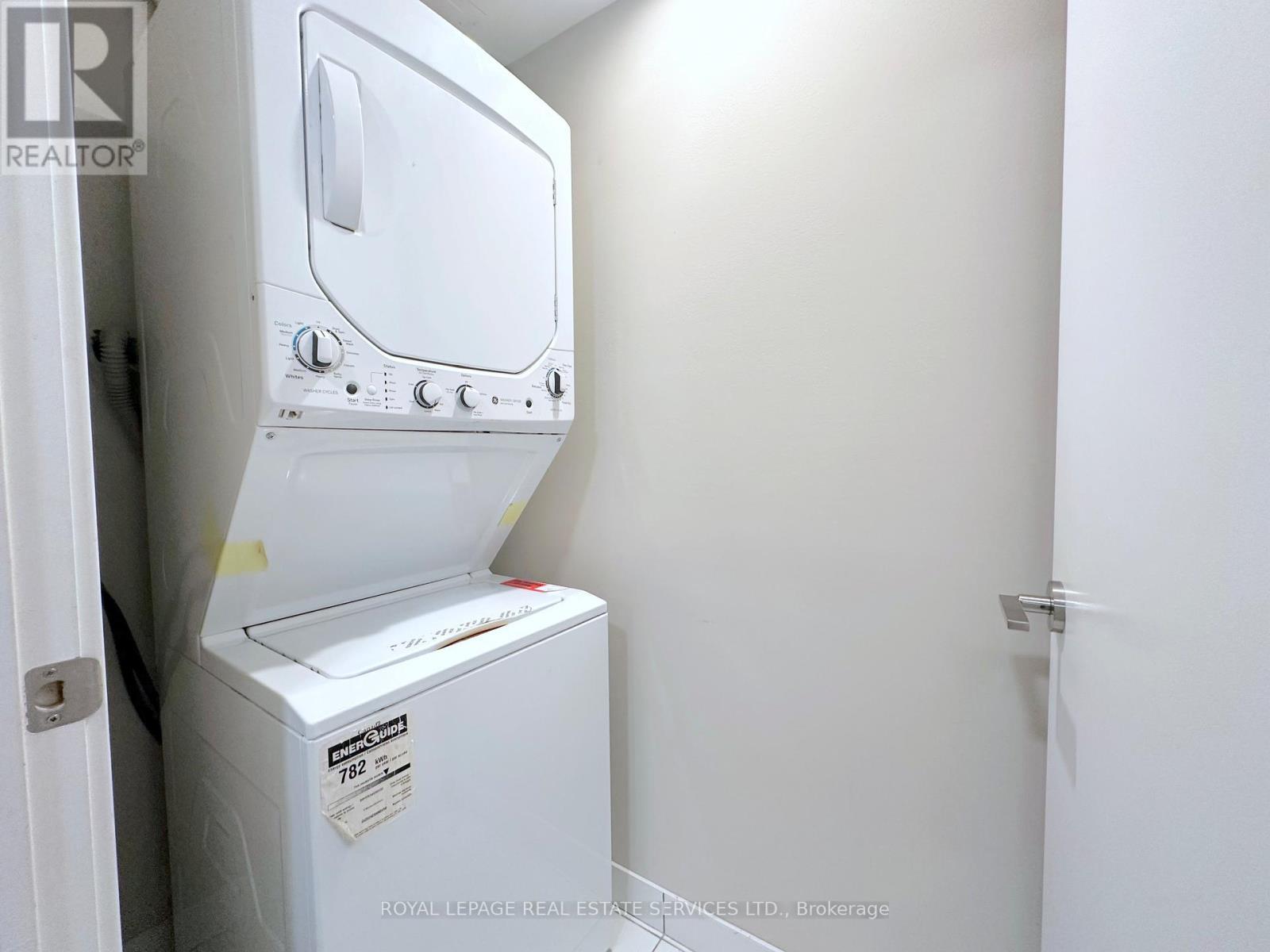 












286 BLEECKER STREET

,
Toronto,




Ontario
M4X1K7

