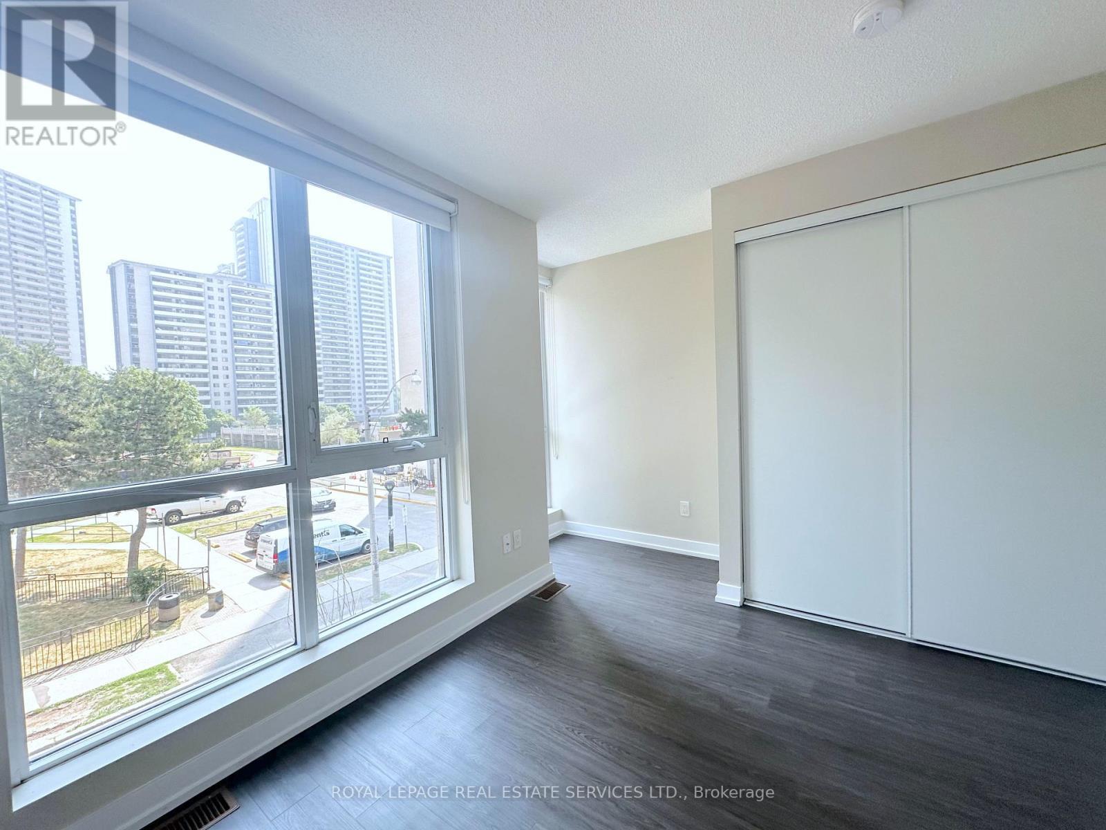












286 BLEECKER STREET

,
Toronto,




Ontario
M4X1K7

