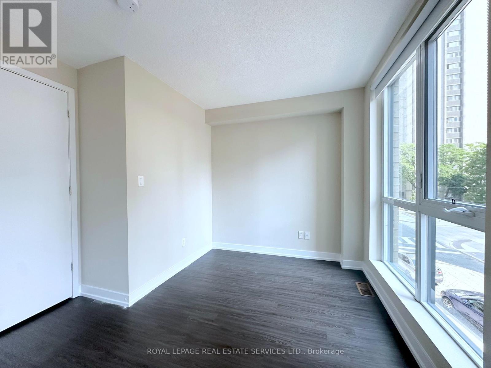 












286 BLEECKER STREET

,
Toronto,




Ontario
M4X1K7

